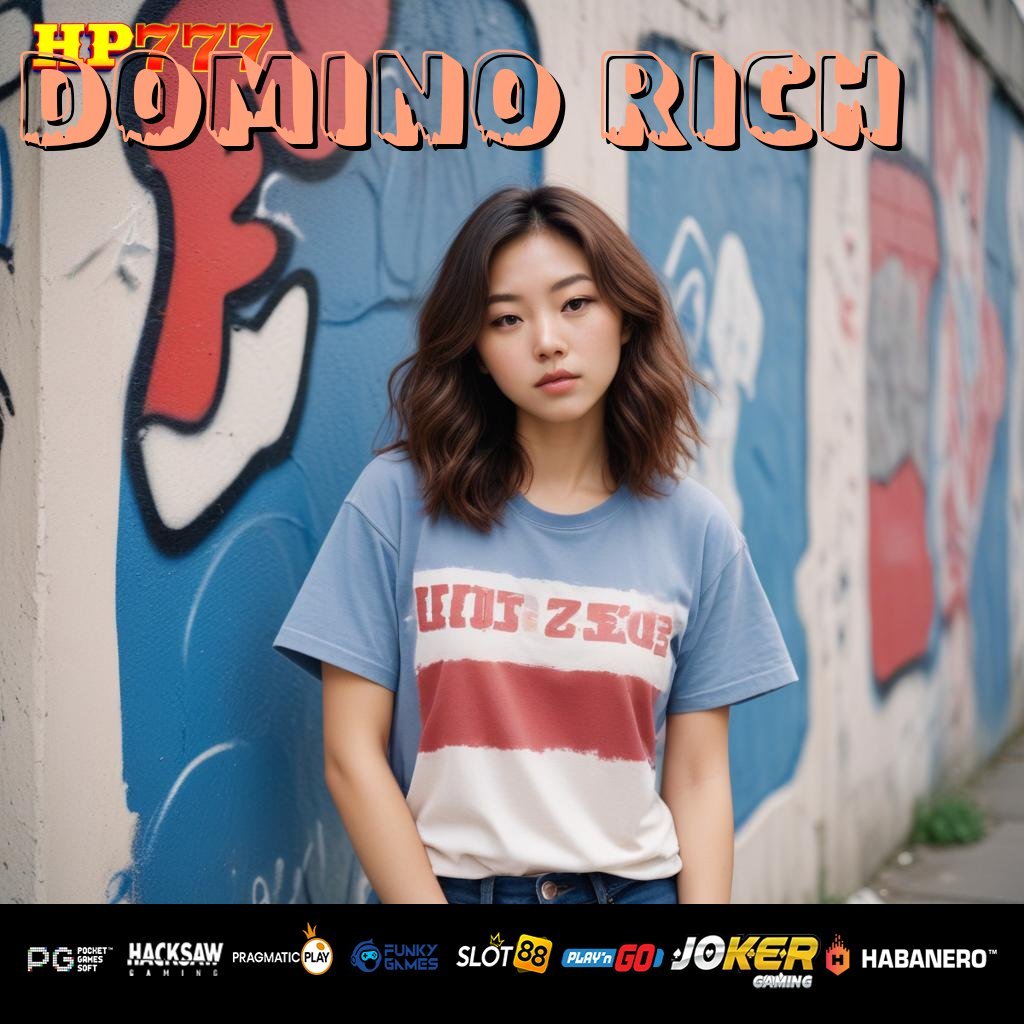 DOMINO RICH